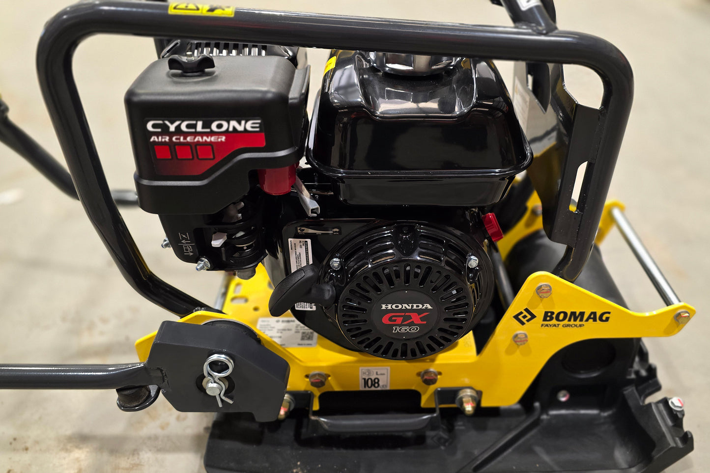 BOMAG BP 15/40 - VIBRATORY PLATE