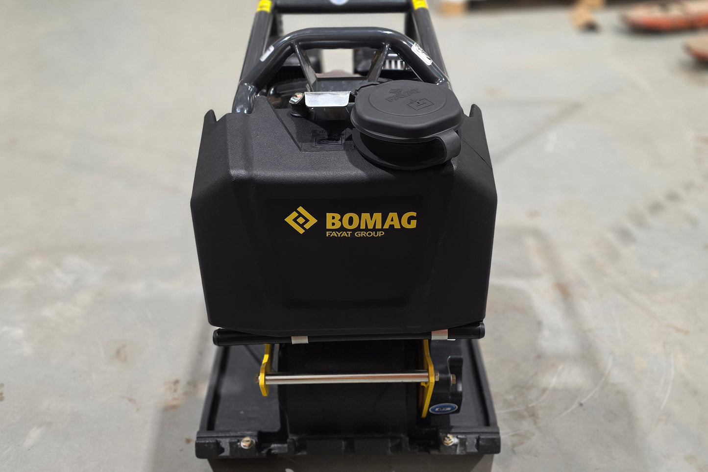 BOMAG BP 20/45 + Water Tank - VIBRATORY PLATE